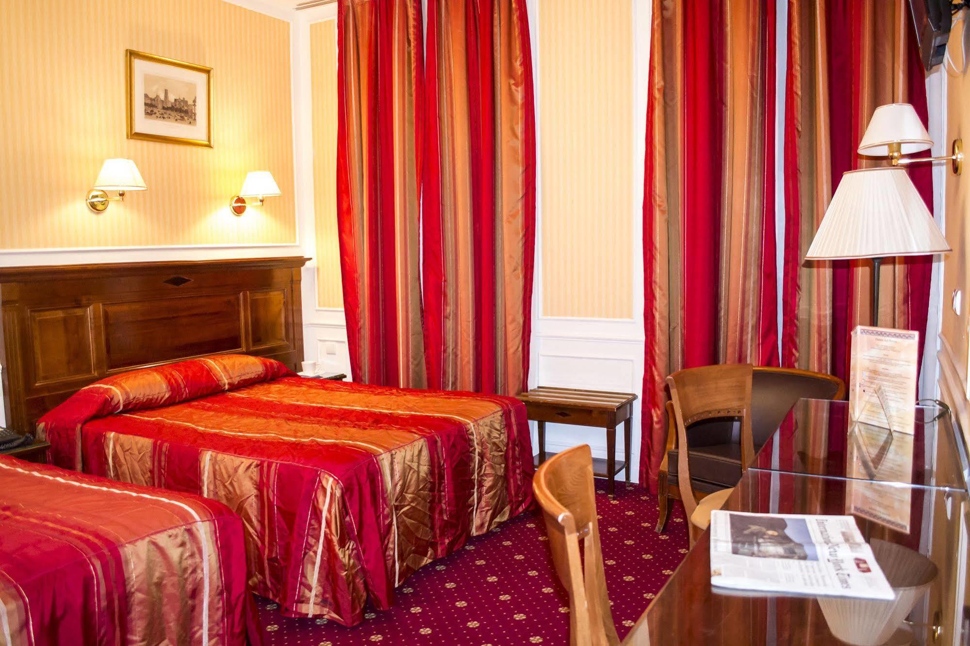 Hotel Touring Opera Párizs Kültér fotó